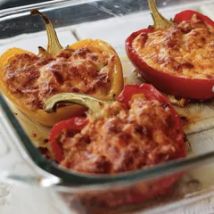 Gefüllte Paprika mit Hackfleisch
